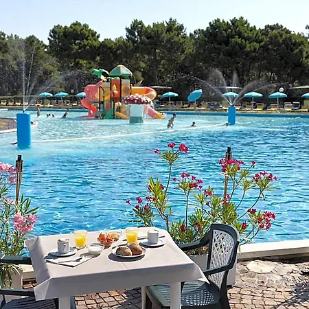 Mare Pineta Marina Romea